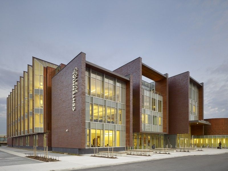 Centennial College , Toronto